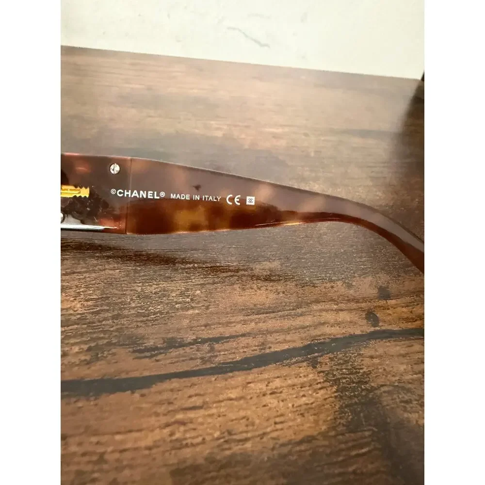 Chanel Vintage Y2K 4117-B Crystal CC Tortoise Rimless Sunglasses